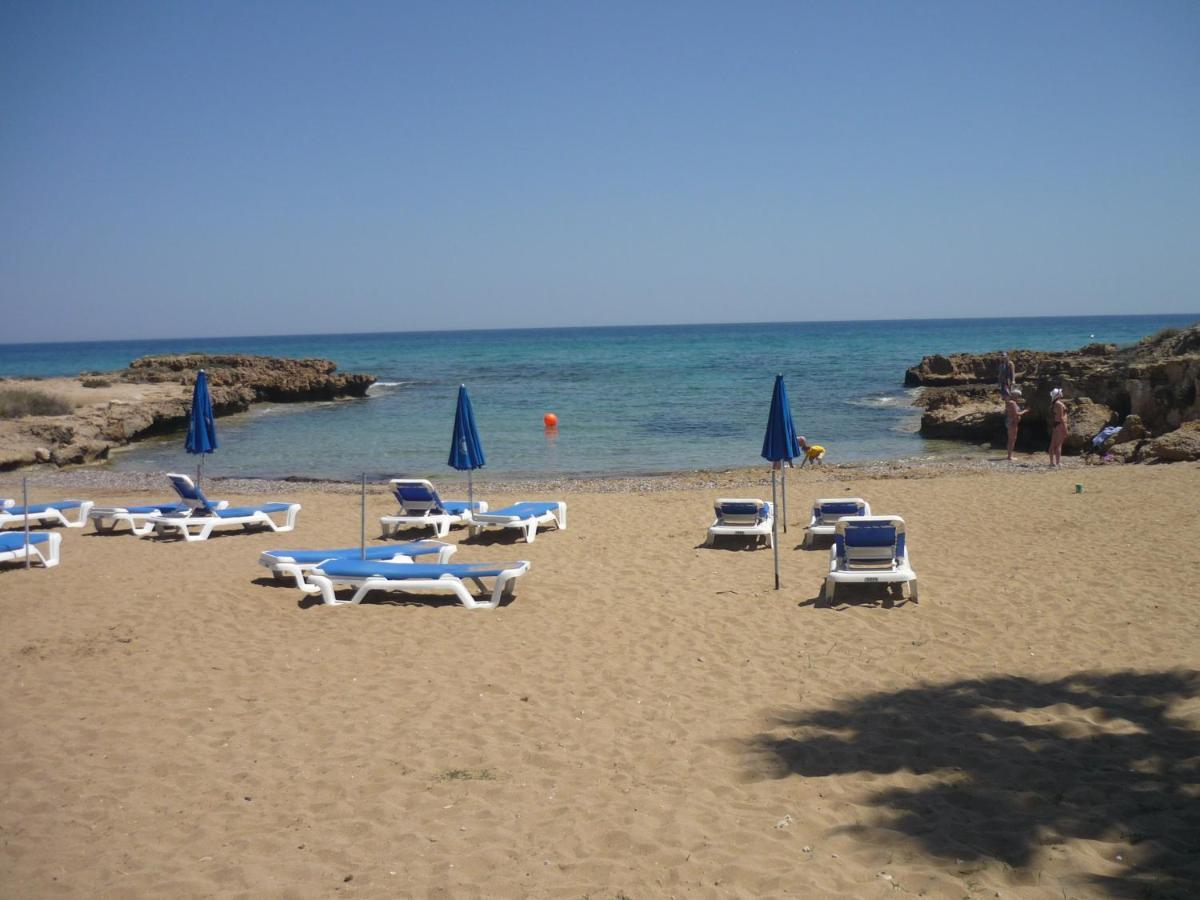 פרוטאראס Penelope Beach Hotel Apts מראה חיצוני תמונה