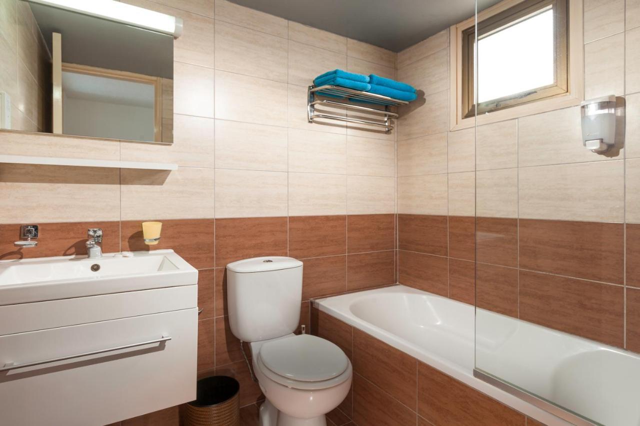 פרוטאראס Penelope Beach Hotel Apts מראה חיצוני תמונה