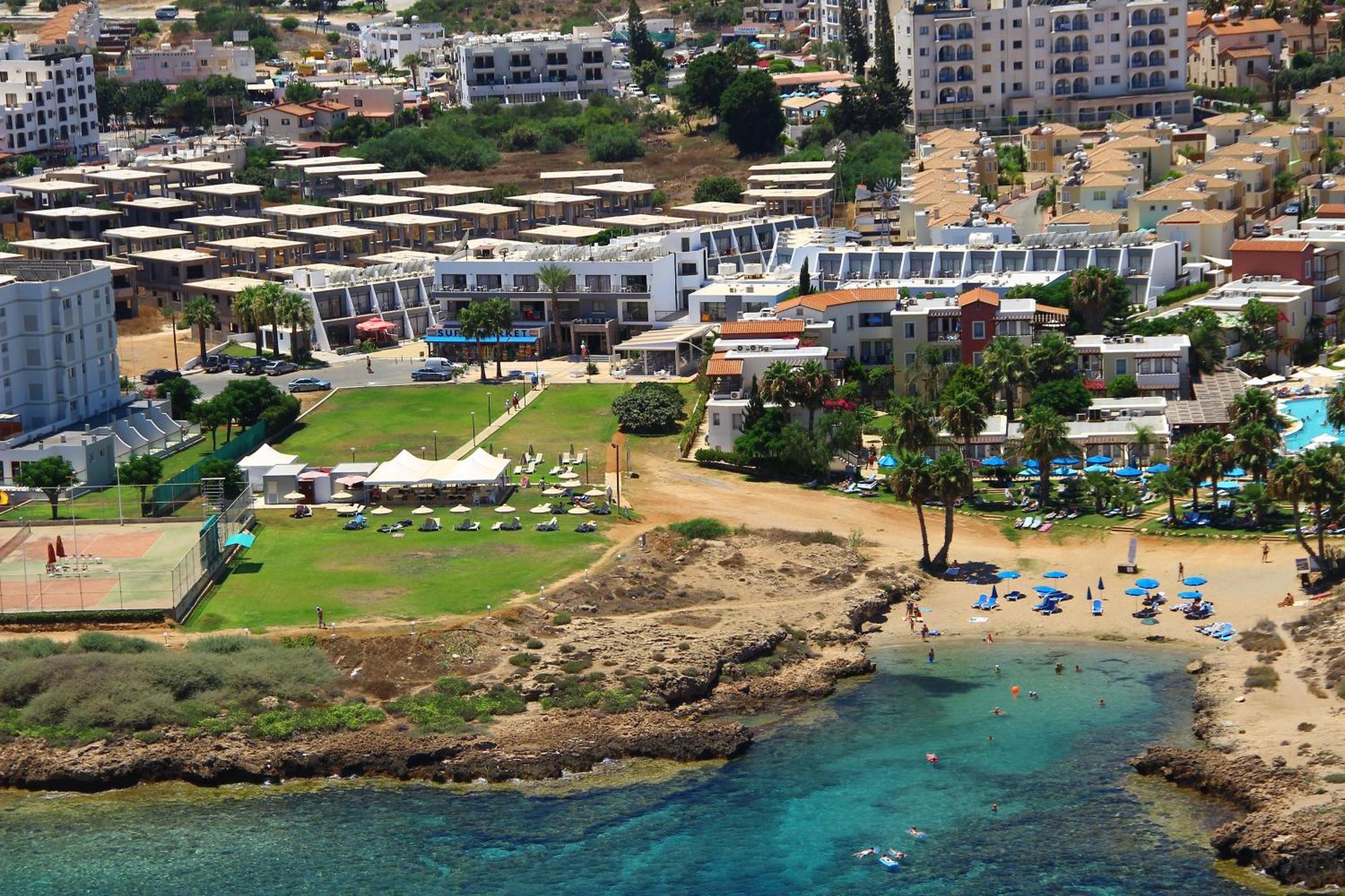 פרוטאראס Penelope Beach Hotel Apts מראה חיצוני תמונה